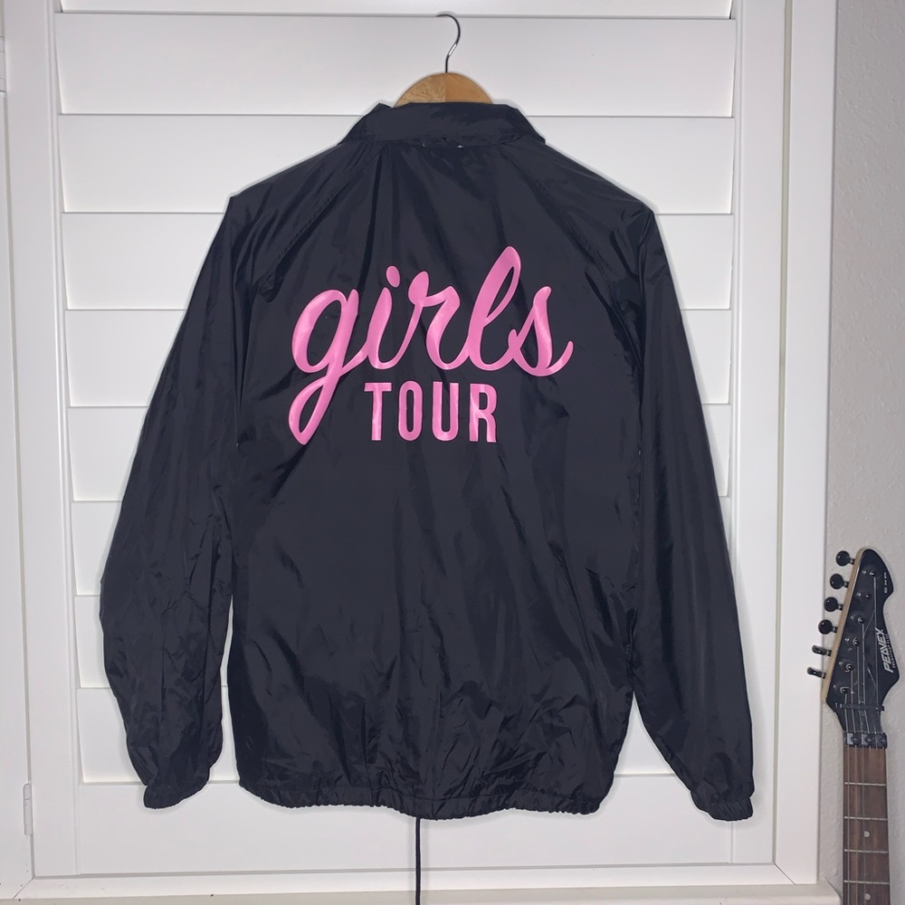 Girls Tour windbreaker